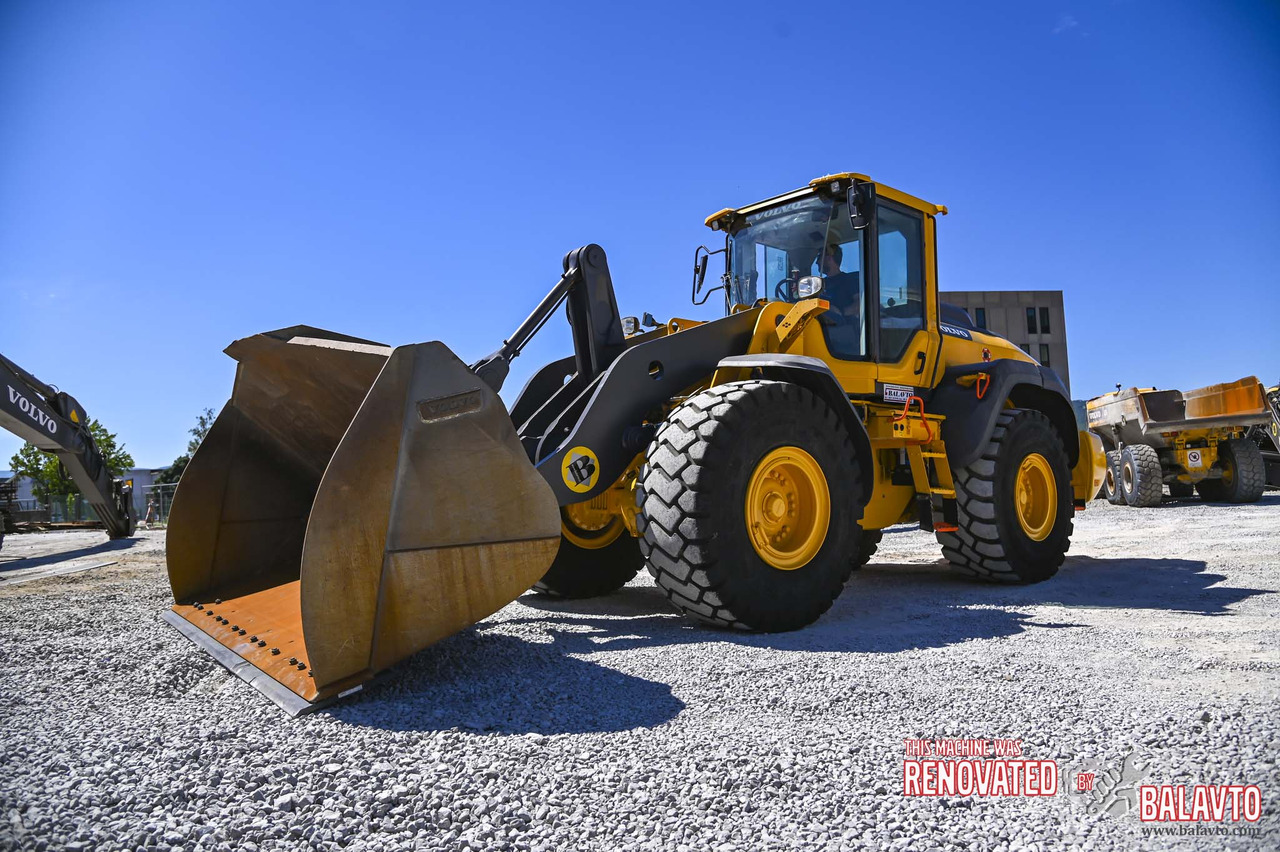 Volvo L120H - Riteņu iekrāvējs: foto 1 Volvo L120H - Riteņu iekrāvējs: foto 1