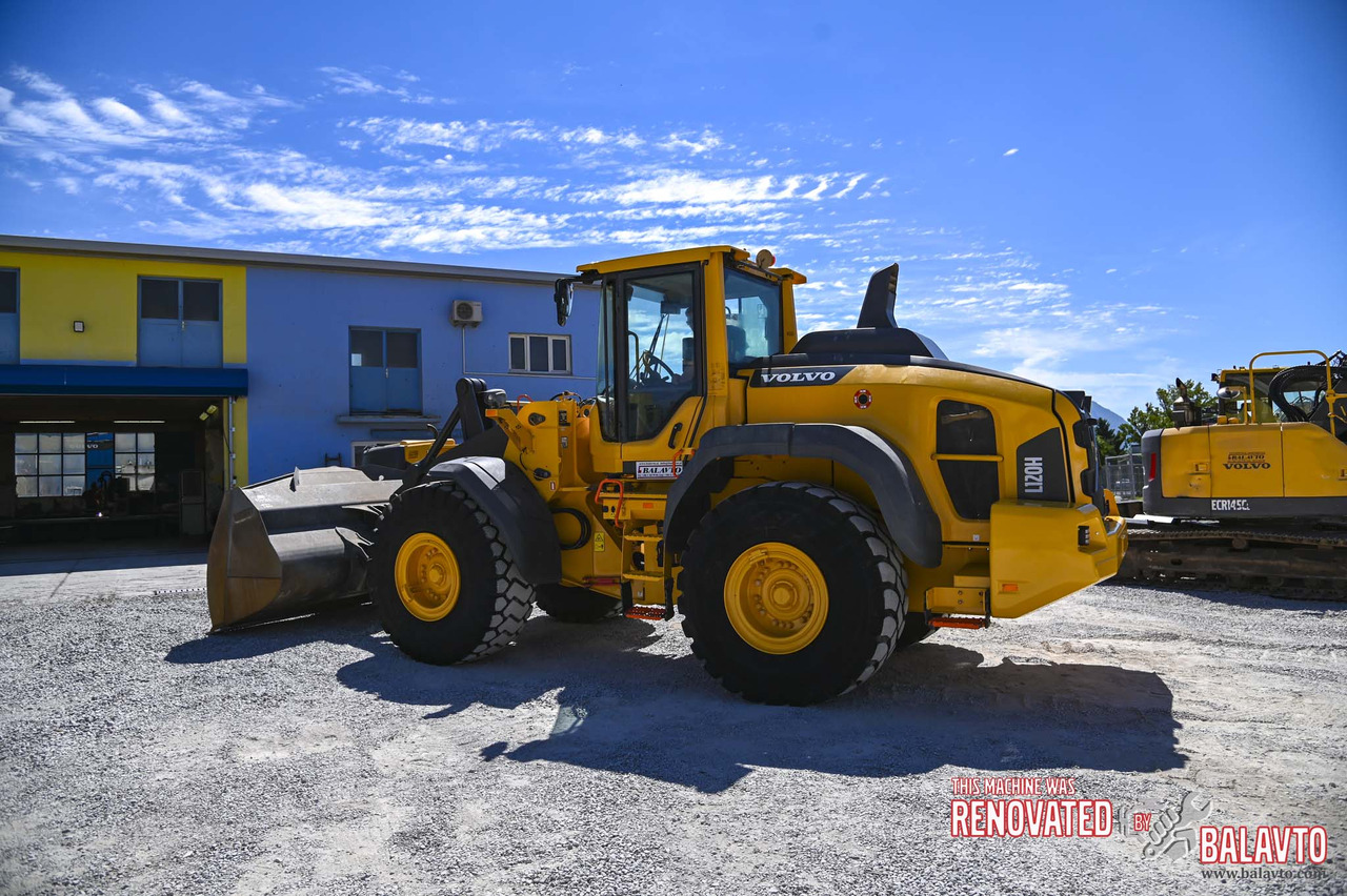 Volvo L120H - Riteņu iekrāvējs: foto 4 Volvo L120H - Riteņu iekrāvējs: foto 4