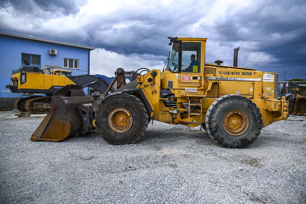 Volvo L150 - Riteņu iekrāvējs: foto 2 Volvo L150 - Riteņu iekrāvējs: foto 2