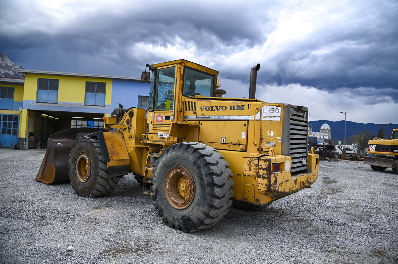 Volvo L150 - Riteņu iekrāvējs: foto 4 Volvo L150 - Riteņu iekrāvējs: foto 4