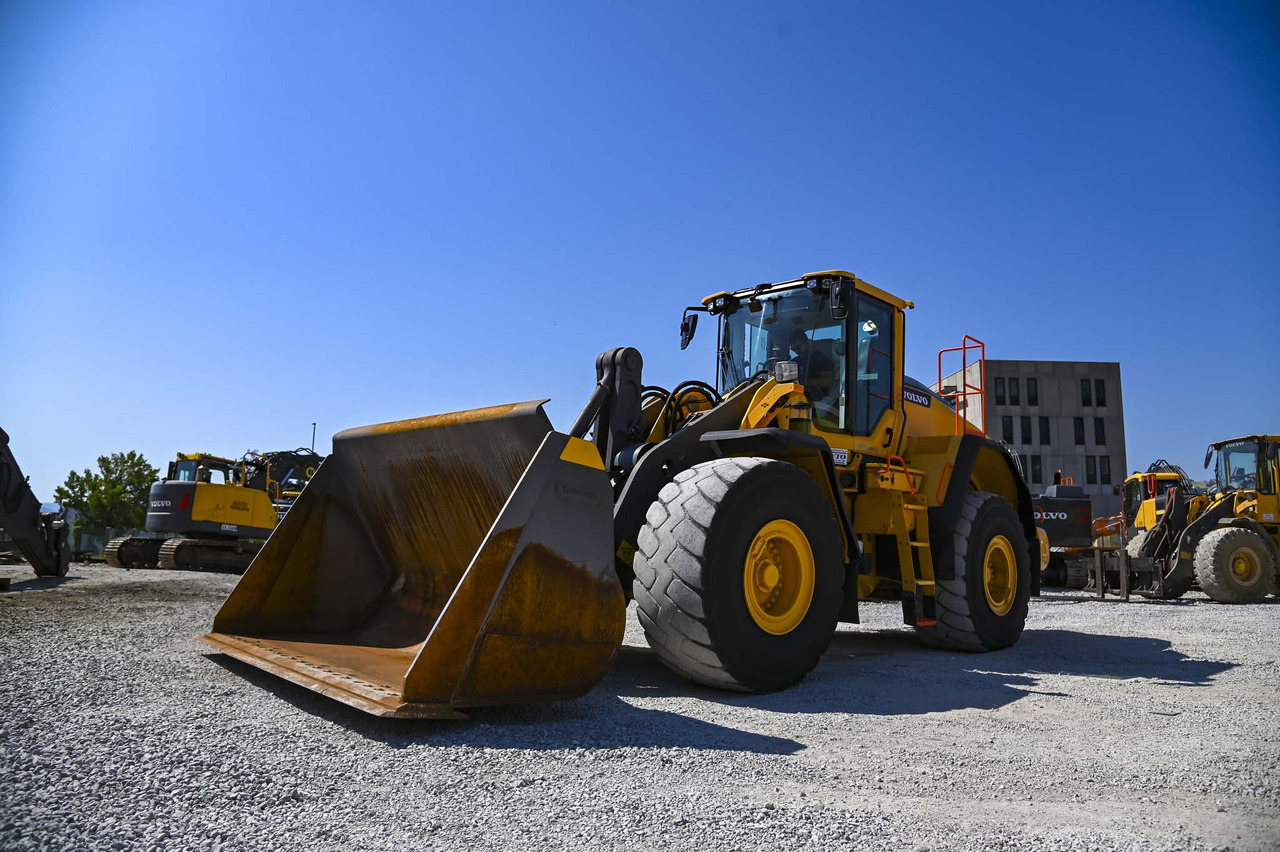 Volvo L150H - Riteņu iekrāvējs: foto 1 Volvo L150H - Riteņu iekrāvējs: foto 1