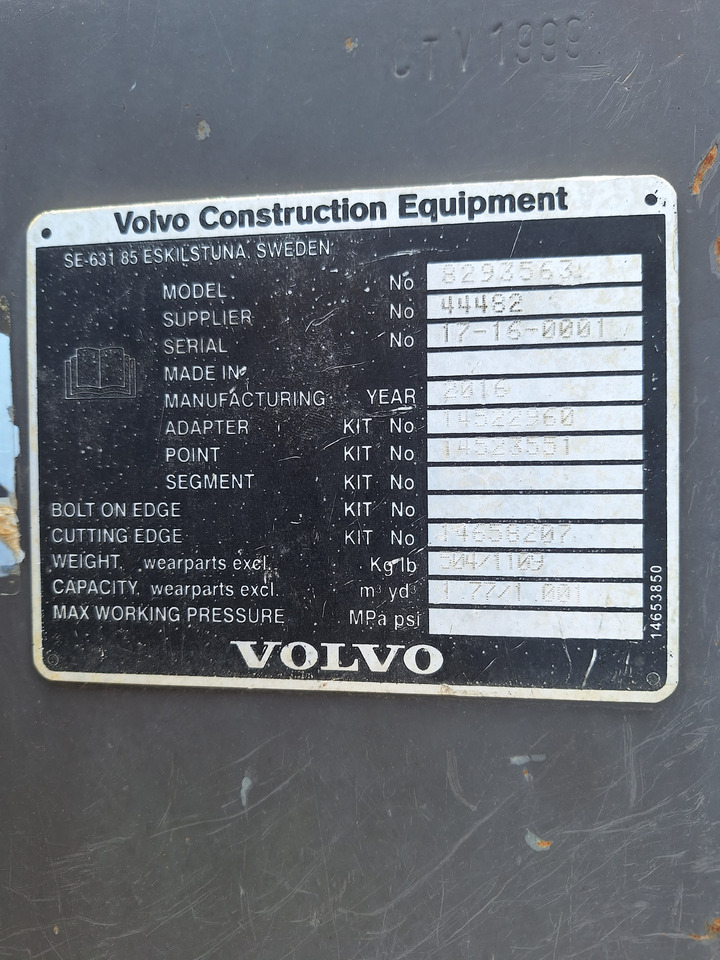 Volvo digging bucket 1100 mm - Ekskavatora kauss: foto 2 Volvo digging bucket 1100 mm - Ekskavatora kauss: foto 2