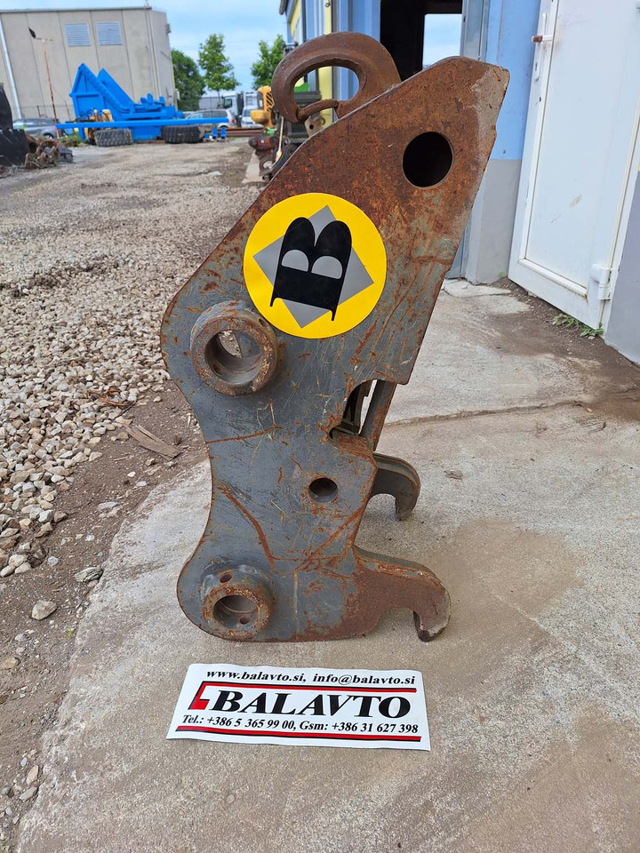 Volvo hydraulic x4533676 S2 - Ātrā sakabe - Celtniecības tehnika: foto 2 Volvo hydraulic x4533676 S2 - Ātrā sakabe - Celtniecības tehnika: foto 2