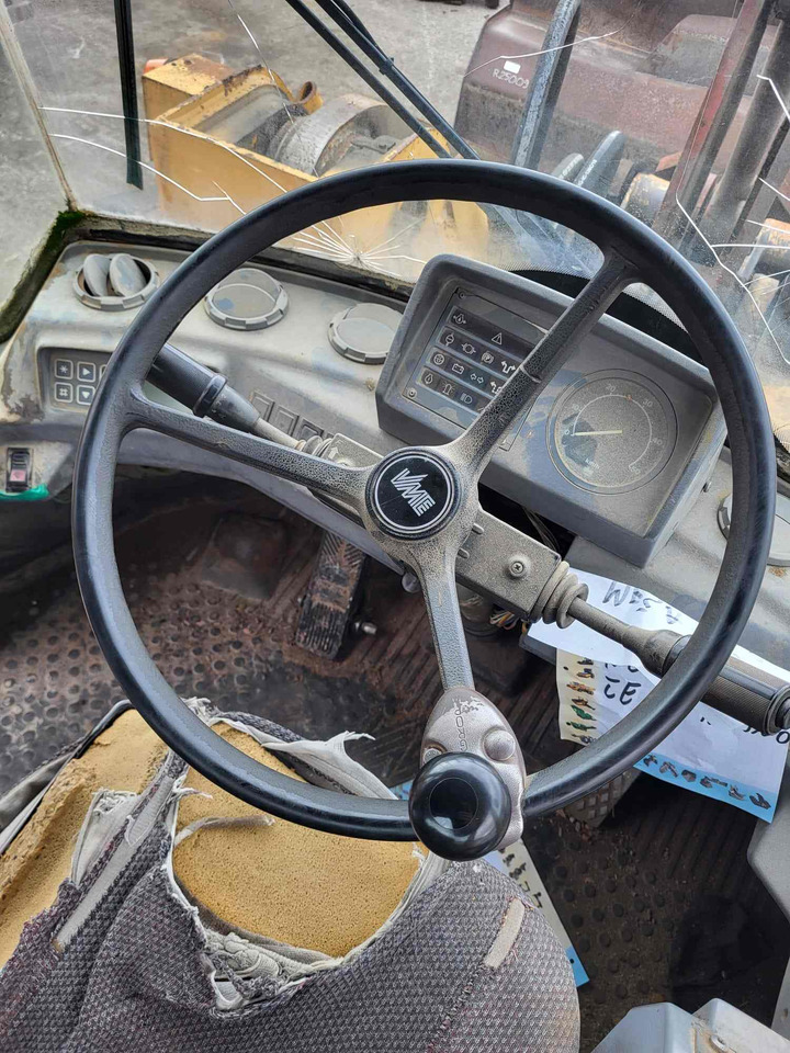 Volvo steering wheel - Stūre - Iekrāvējs: foto 2 Volvo steering wheel - Stūre - Iekrāvējs: foto 2