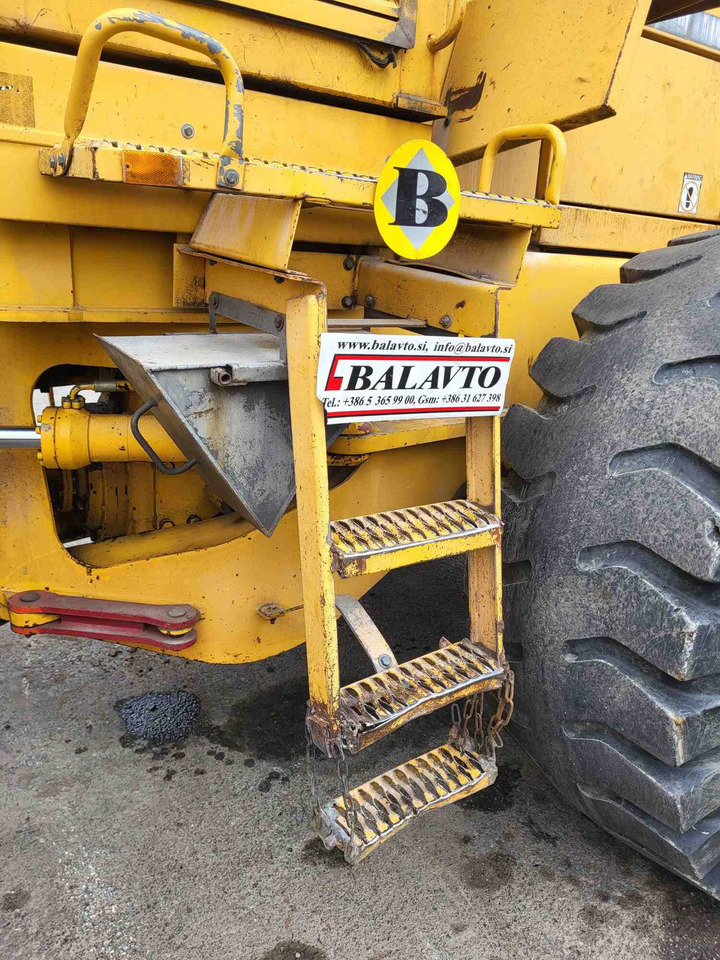Volvo steps - Pakāpiens - Iekrāvējs: foto 1 Volvo steps - Pakāpiens - Iekrāvējs: foto 1