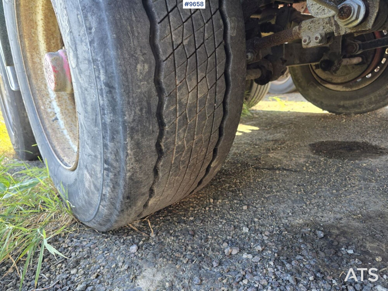 Puspiekabe pašizgāzējs, Asfalta ieklāšanas tehnika Asphalt trailer Parator STI 17-24: foto 12