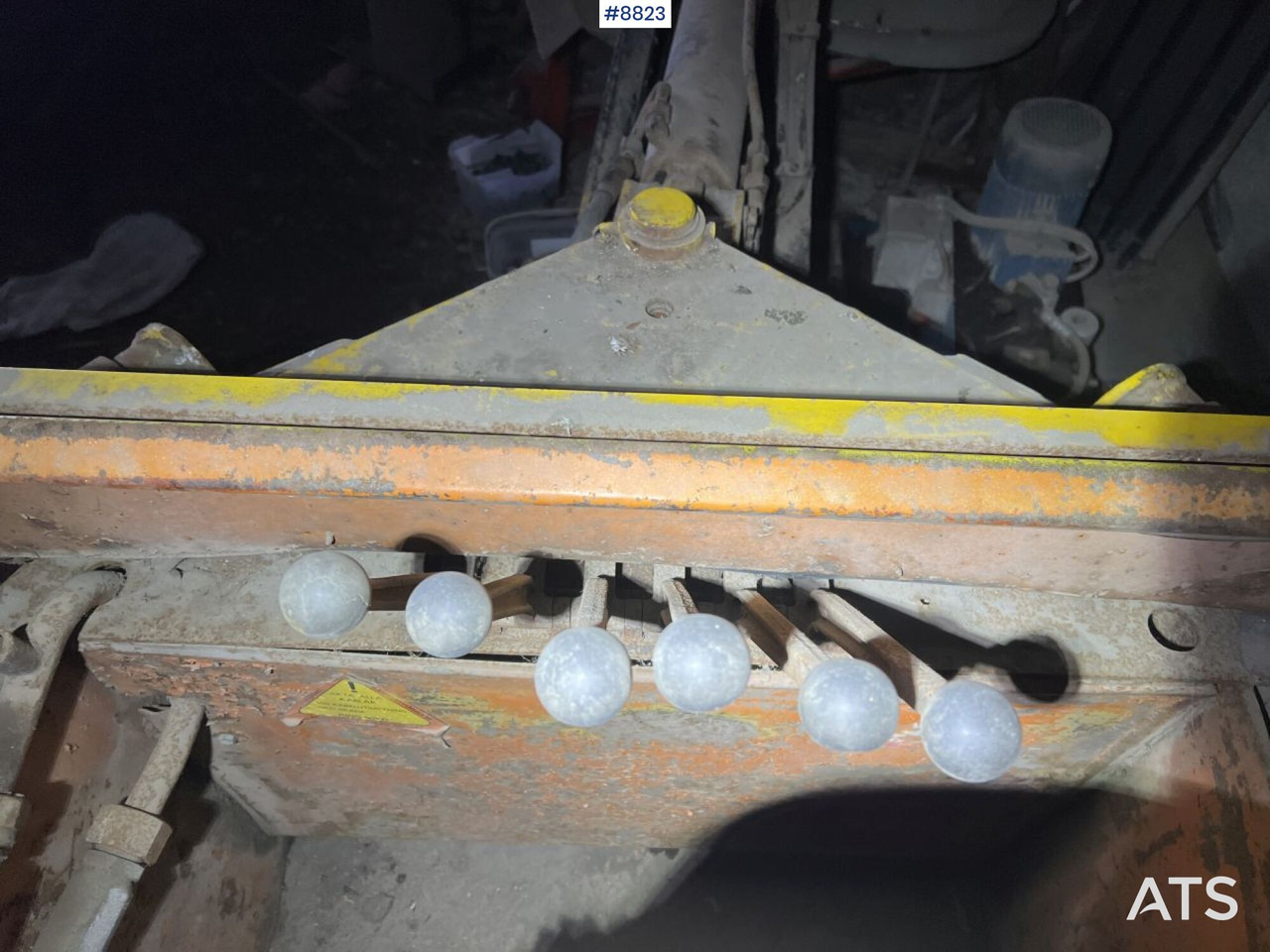 Ekskavators-iekrāvējs Backhoe loader HARA CAWAY with Hyma Digging unit (VIDEO): foto 45