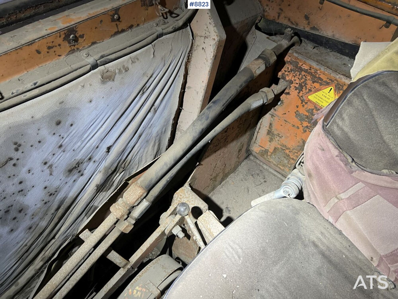 Ekskavators-iekrāvējs Backhoe loader HARA CAWAY with Hyma Digging unit (VIDEO): foto 46