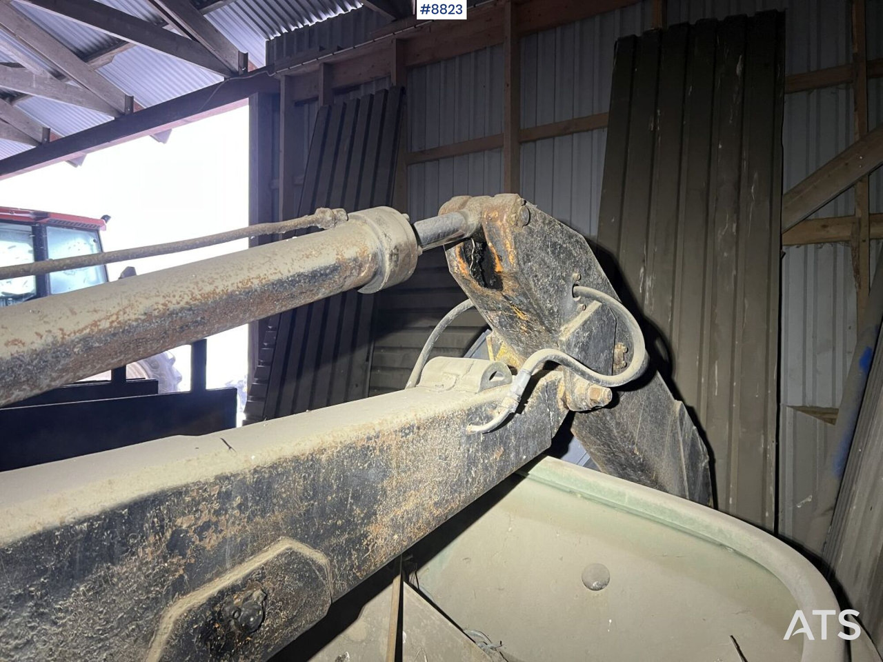 Ekskavators-iekrāvējs Backhoe loader HARA CAWAY with Hyma Digging unit (VIDEO): foto 39