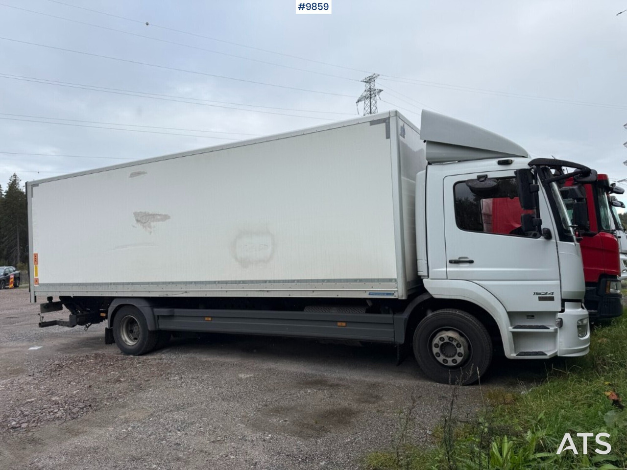 Box Truck Mercedes Benz Atego 1524 with openable side - Kravas automašīna ar slēgto virsbūvi: foto 2 Box Truck Mercedes Benz Atego 1524 with openable side - Kravas automašīna ar slēgto virsbūvi: foto 2