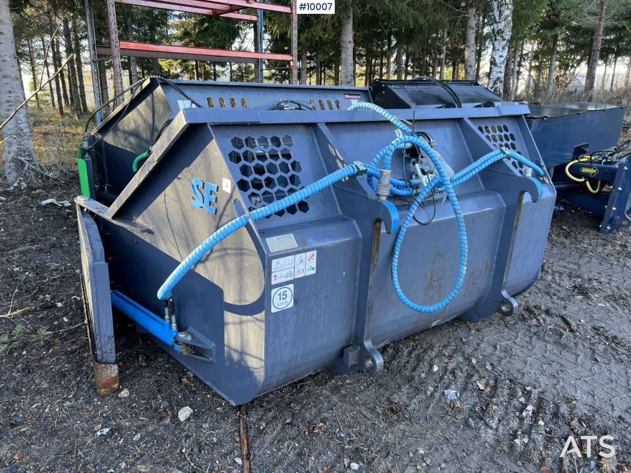 Bucket SE Equipment - Iekrāvēja kauss: foto 2 Bucket SE Equipment - Iekrāvēja kauss: foto 2