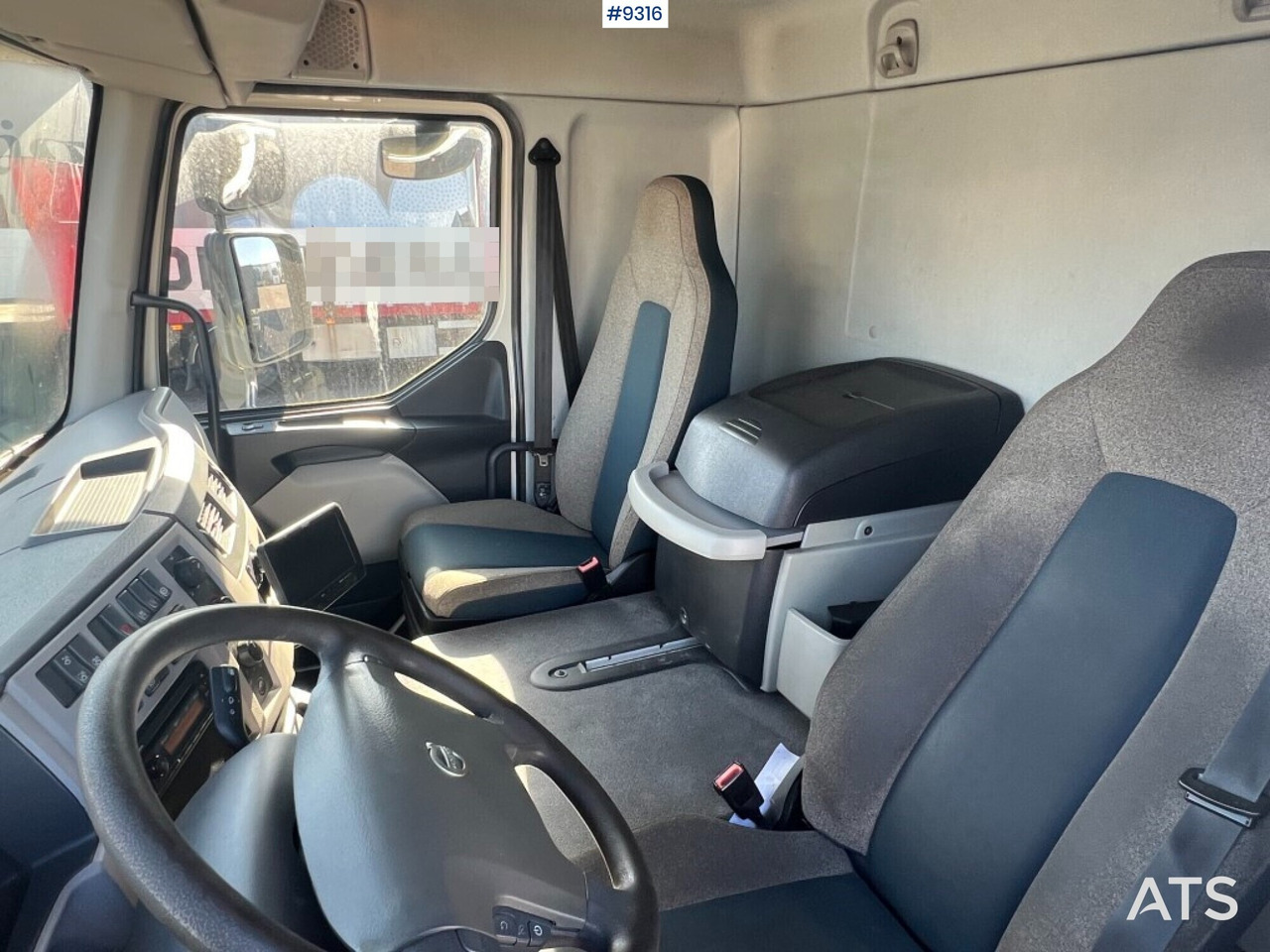 Chassis Volvo FL 250 - Šasija kravas automašīna: foto 5 Chassis Volvo FL 250 - Šasija kravas automašīna: foto 5