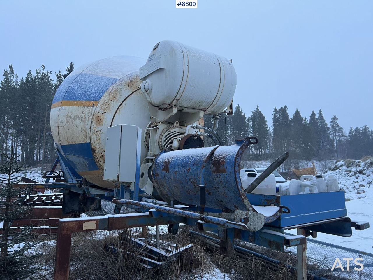 Concrete rotator 6 m3 with Laxo attachment - Maisītāja rotējošais cilindrs: foto 3 Concrete rotator 6 m3 with Laxo attachment - Maisītāja rotējošais cilindrs: foto 3