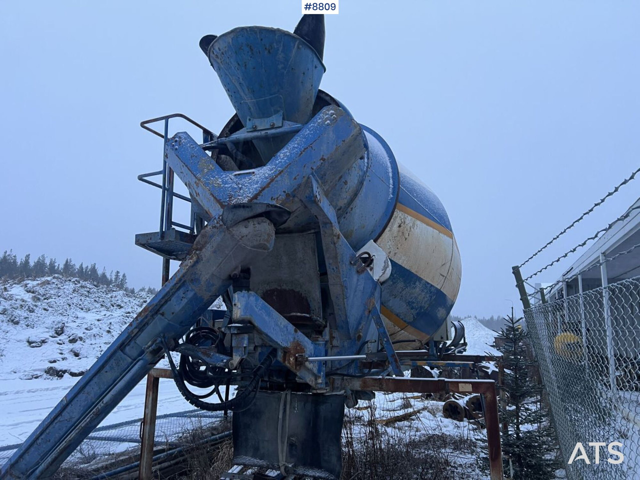 Concrete rotator 6 m3 with Laxo attachment - Maisītāja rotējošais cilindrs: foto 2 Concrete rotator 6 m3 with Laxo attachment - Maisītāja rotējošais cilindrs: foto 2