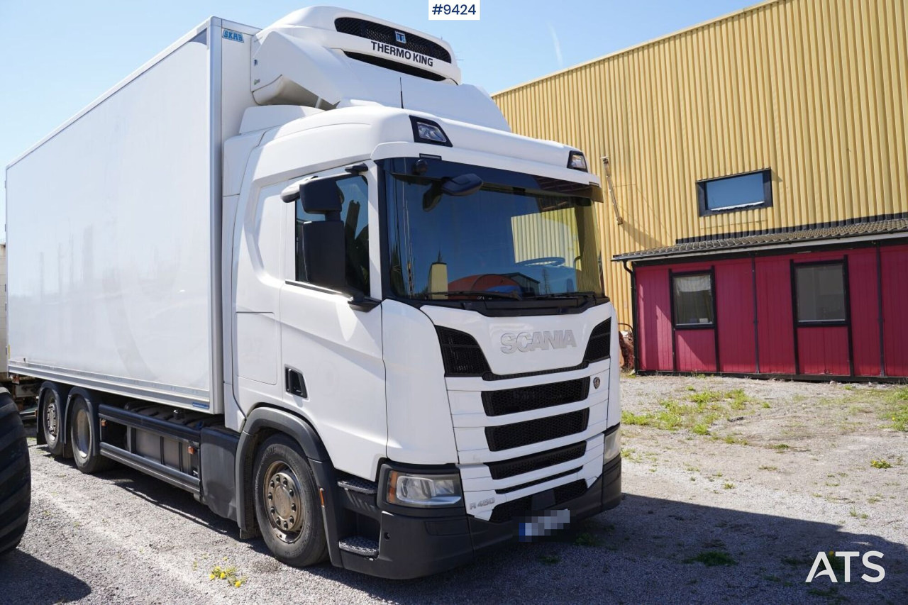 Cooling and freezing box truck Scania R450 - Kravas automašīna refrižerators: foto 3 Cooling and freezing box truck Scania R450 - Kravas automašīna refrižerators: foto 3