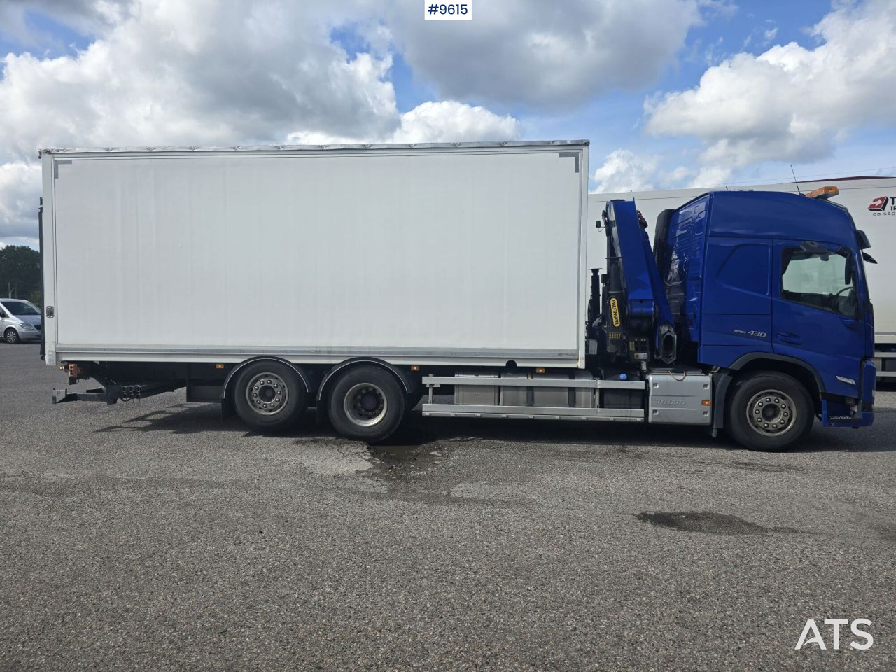 Crane Truck Volvo FM 62TR - Kravas auto ar manipulatoru, Kravas automašīna ar slēgto virsbūvi: foto 4 Crane Truck Volvo FM 62TR - Kravas auto ar manipulatoru, Kravas automašīna ar slēgto virsbūvi: foto 4