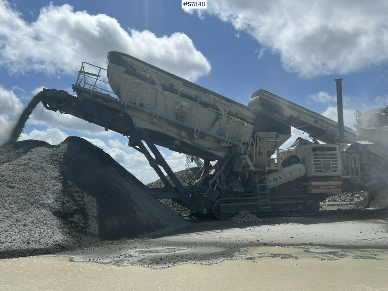 Crusher on tracks, Metso Lokotrack LT 330D (See video) - Drupinātājs: foto 3 Crusher on tracks, Metso Lokotrack LT 330D (See video) - Drupinātājs: foto 3
