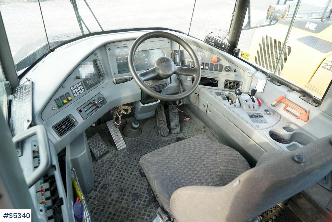 DUMPER Volvo A40D 6x6 - Bezceļu pašizgāzējs: foto 5 DUMPER Volvo A40D 6x6 - Bezceļu pašizgāzējs: foto 5