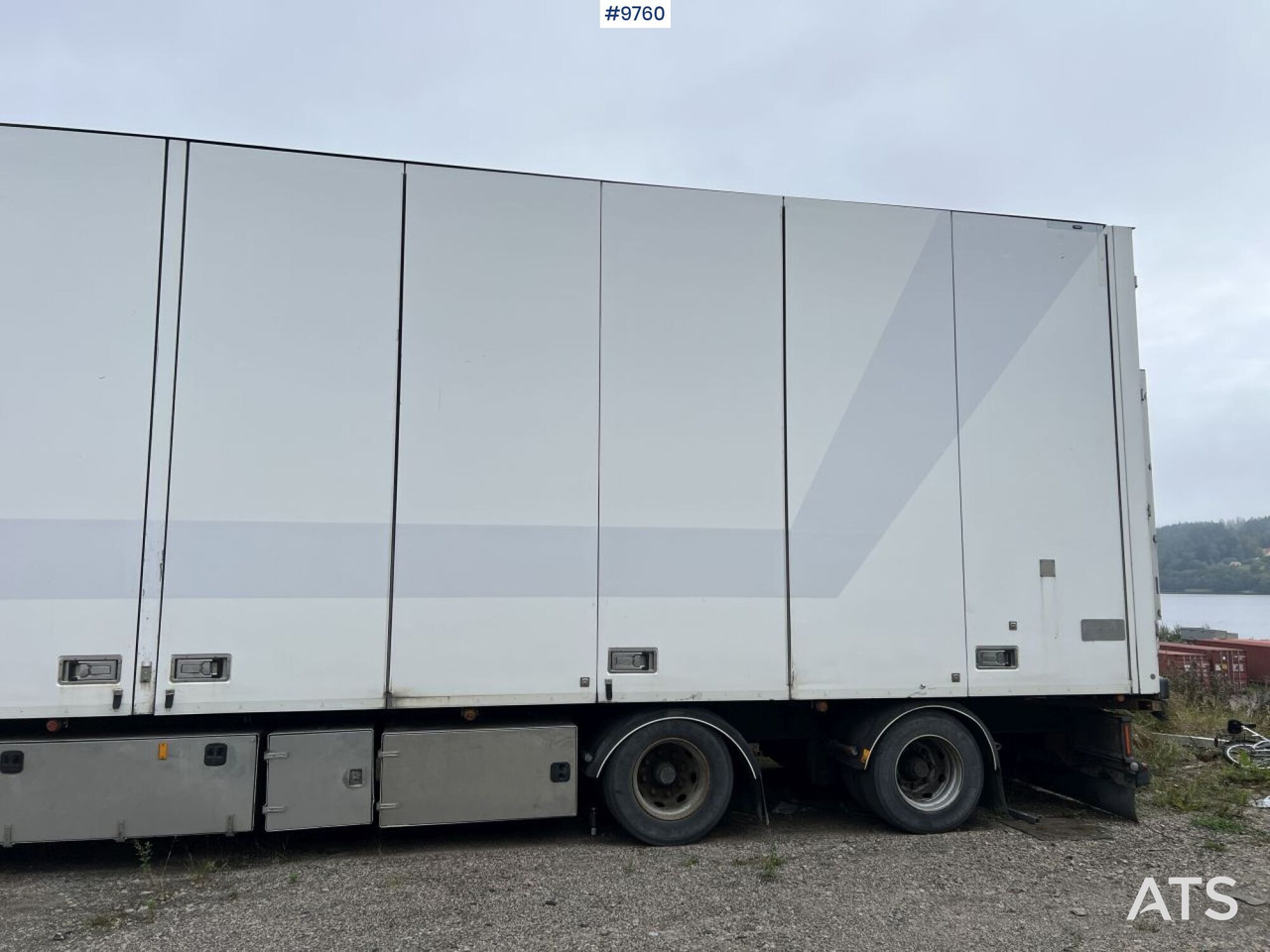EKERI S8-N Refrigerated/Freezer Trailer - Piekabe refrižerators: foto 5 EKERI S8-N Refrigerated/Freezer Trailer - Piekabe refrižerators: foto 5