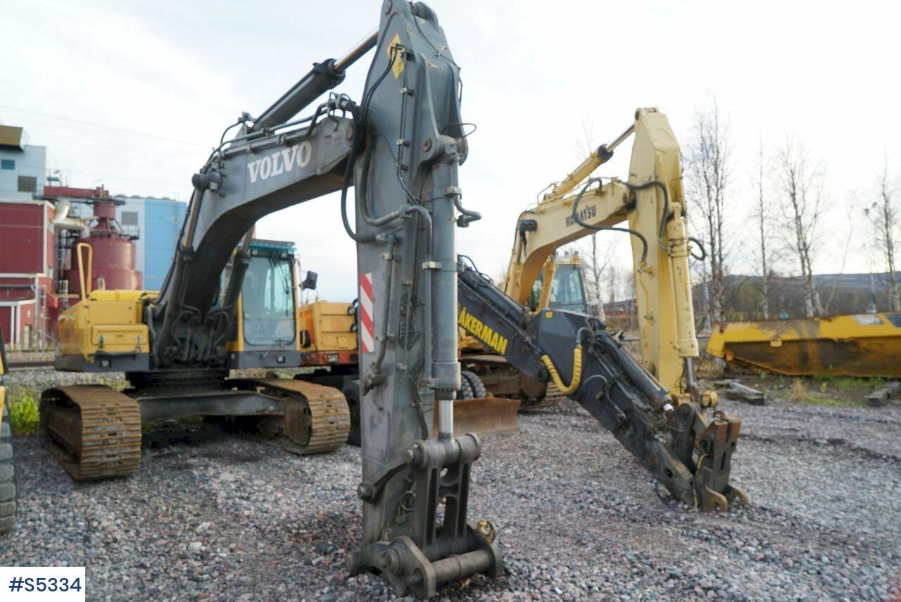 EXCAVATOR Volvo EC360 BLC WITH BUCKET - Ekskavators: foto 1 EXCAVATOR Volvo EC360 BLC WITH BUCKET - Ekskavators: foto 1
