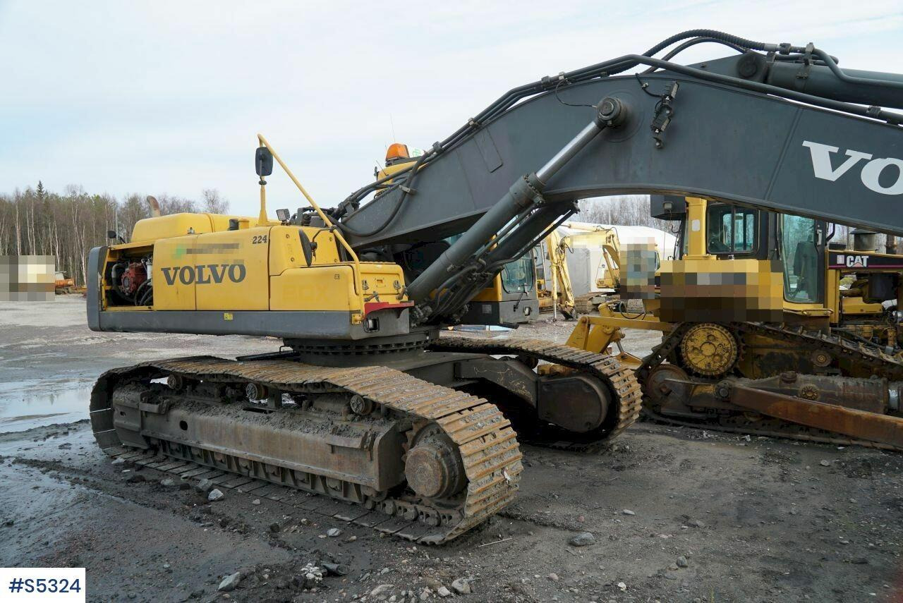 EXCAVATOR Volvo EC460BLC WITH BUCKET - Ekskavators: foto 2 EXCAVATOR Volvo EC460BLC WITH BUCKET - Ekskavators: foto 2