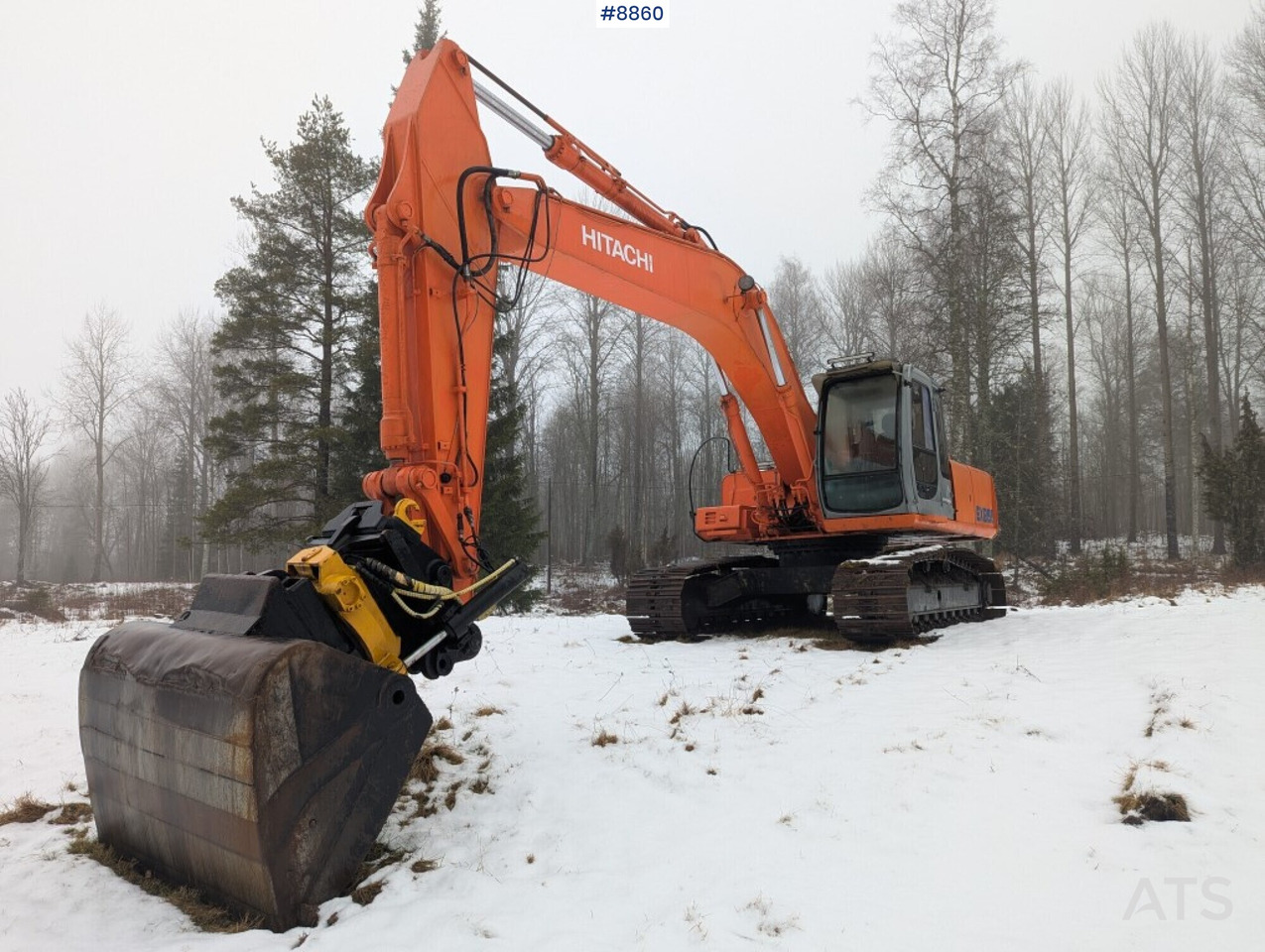 Excavator Fiat Hitachi EX255 with tiltrotator and grading bucket (SEE VIDEO) - Kāpurķēžu ekskavators: foto 1 Excavator Fiat Hitachi EX255 with tiltrotator and grading bucket (SEE VIDEO) - Kāpurķēžu ekskavators: foto 1