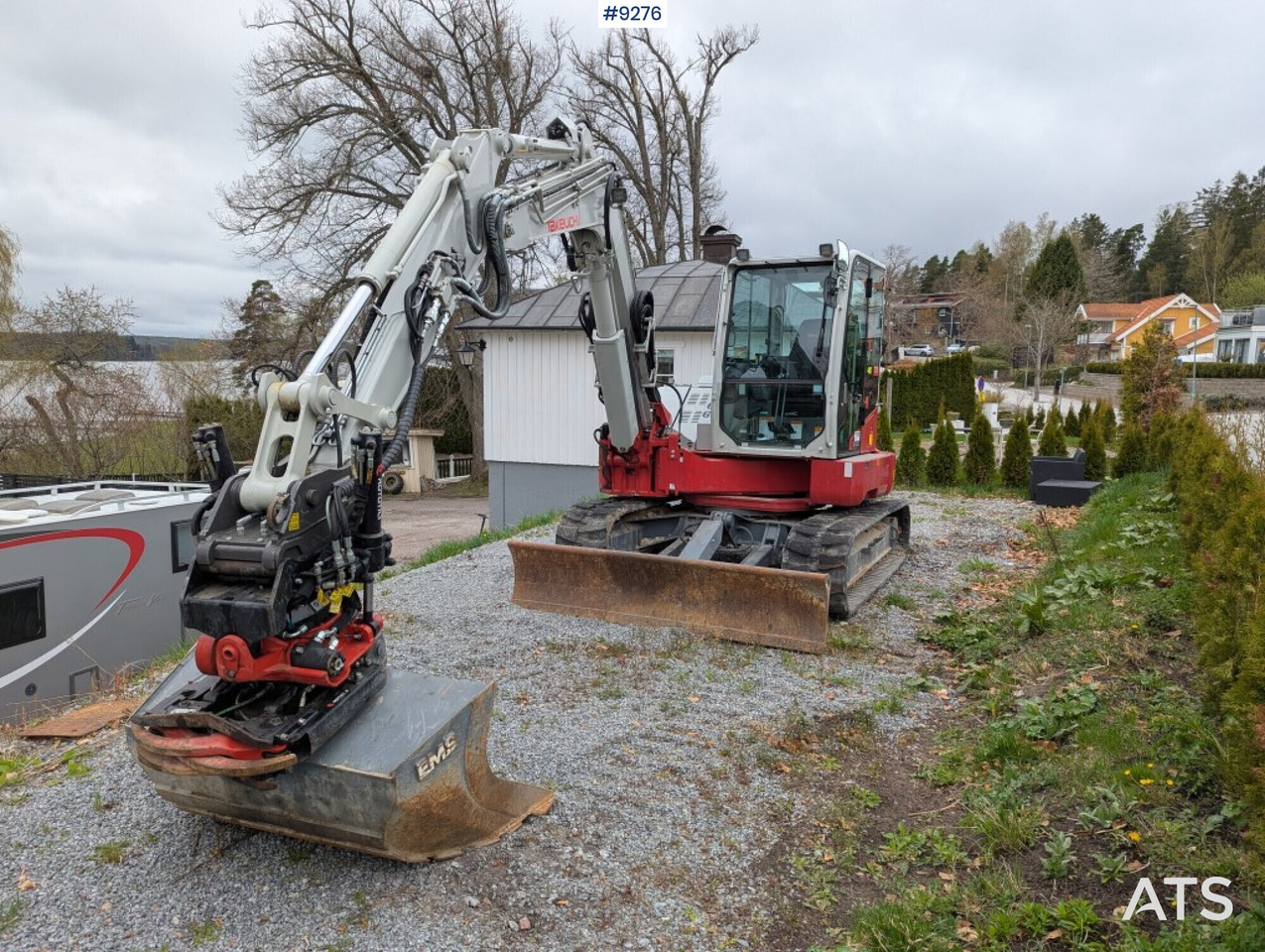 Excavator Takeuchi TB280FR (See Video) - Kāpurķēžu ekskavators: foto 1 Excavator Takeuchi TB280FR (See Video) - Kāpurķēžu ekskavators: foto 1