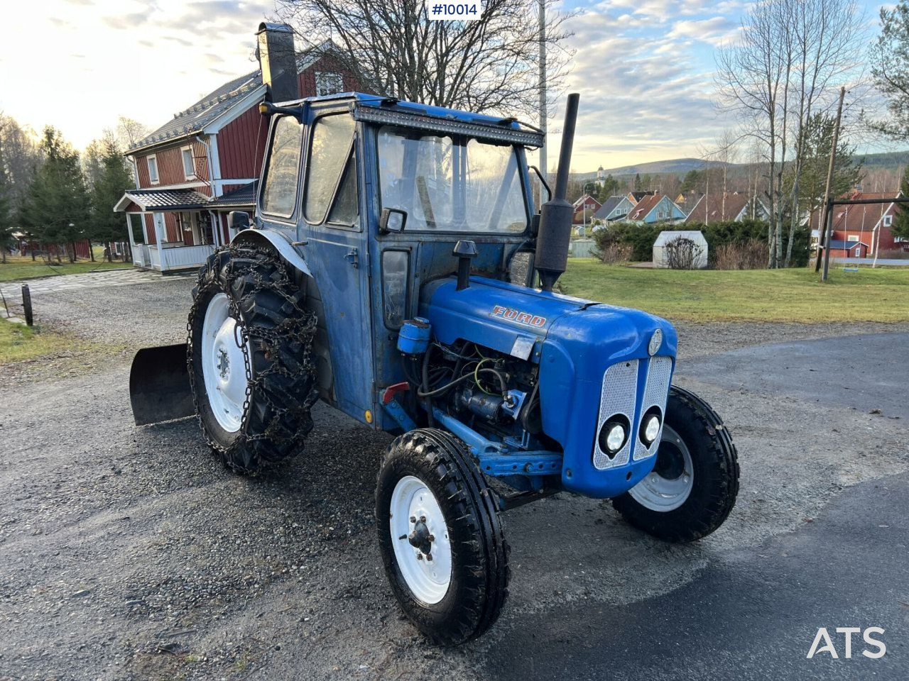 Traktors Ford Fordson Dexta Mark (VIDEO): foto 10