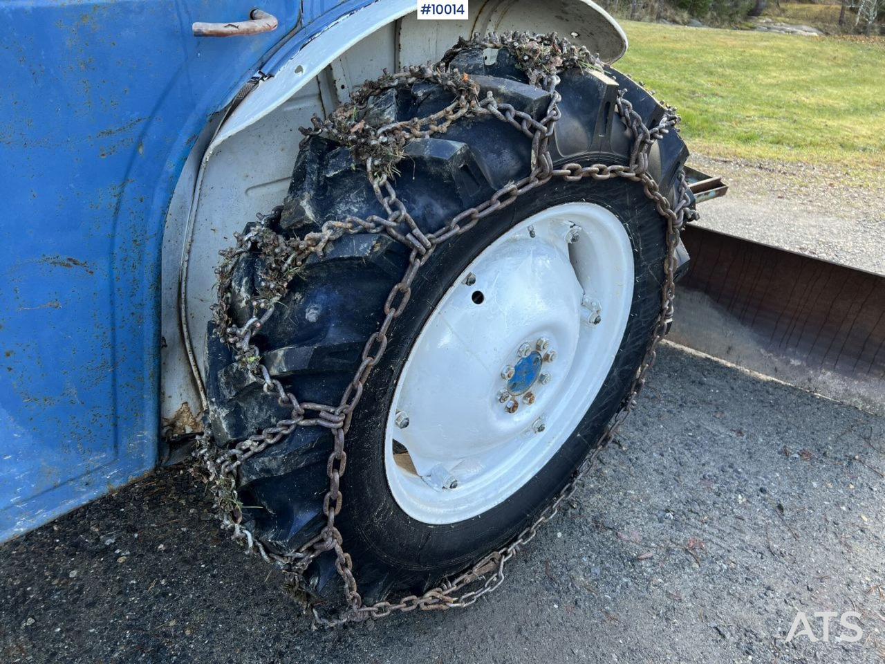 Traktors Ford Fordson Dexta Mark (VIDEO): foto 13