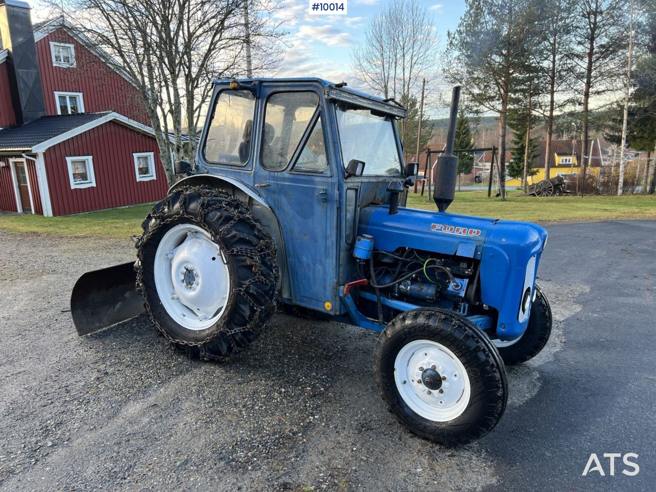 Traktors Ford Fordson Dexta Mark (VIDEO): foto 9