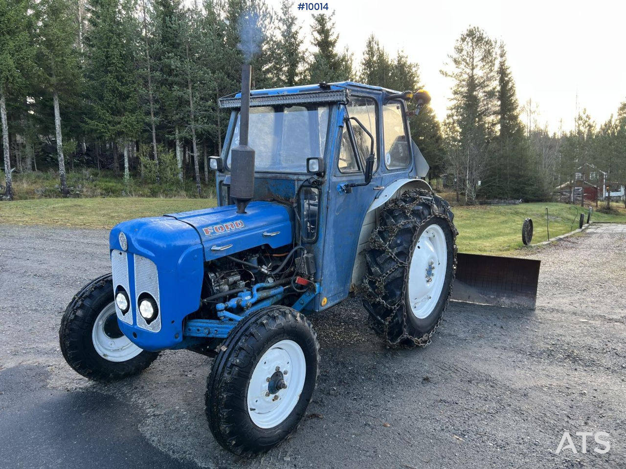 Ford Fordson Dexta Mark (VIDEO) - Traktors: foto 1 Ford Fordson Dexta Mark (VIDEO) - Traktors: foto 1