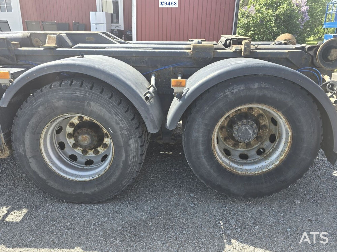Pacēlājs ar āķi Hooklift Volvo FH12 6x2 (SEE VIDEO): foto 13