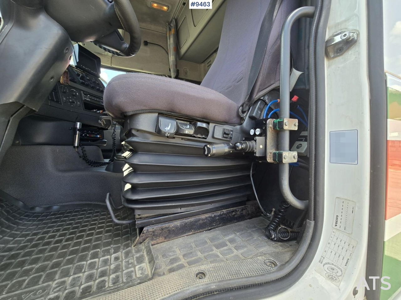 Pacēlājs ar āķi Hooklift Volvo FH12 6x2 (SEE VIDEO): foto 16