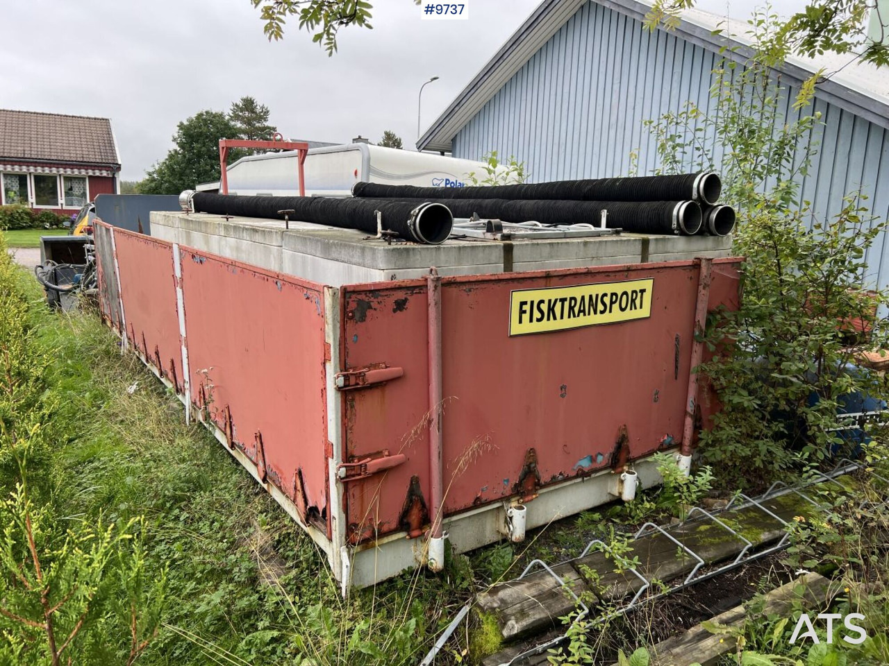 Hooklift dump body with water tank - Huka konteiners: foto 2 Hooklift dump body with water tank - Huka konteiners: foto 2