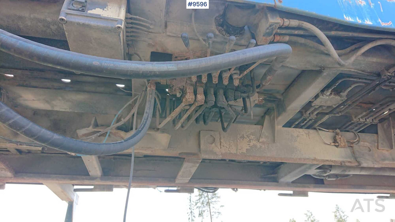 JOAB skip loader from 2002 - Būvgružu konteineru/ Pacēlāji ar āķi sistēma: foto 3 JOAB skip loader from 2002 - Būvgružu konteineru/ Pacēlāji ar āķi sistēma: foto 3