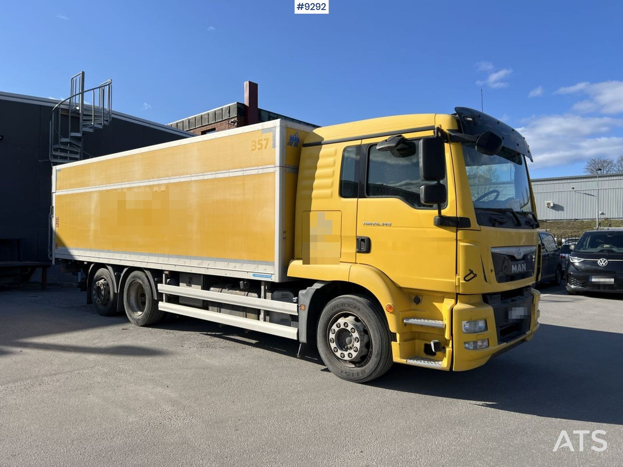 MAN TGM 26.340 6X2 Box truck - Kravas automašīna ar slēgto virsbūvi: foto 3 MAN TGM 26.340 6X2 Box truck - Kravas automašīna ar slēgto virsbūvi: foto 3