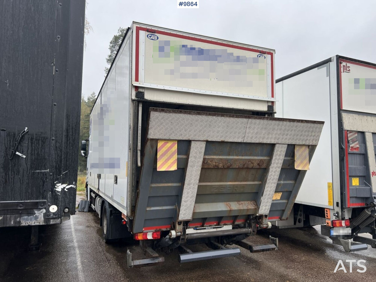 MERCEDES-BENZ ACTROS 963-0-A Box truck with tail lift - Kravas automašīna ar slēgto virsbūvi: foto 4 MERCEDES-BENZ ACTROS 963-0-A Box truck with tail lift - Kravas automašīna ar slēgto virsbūvi: foto 4