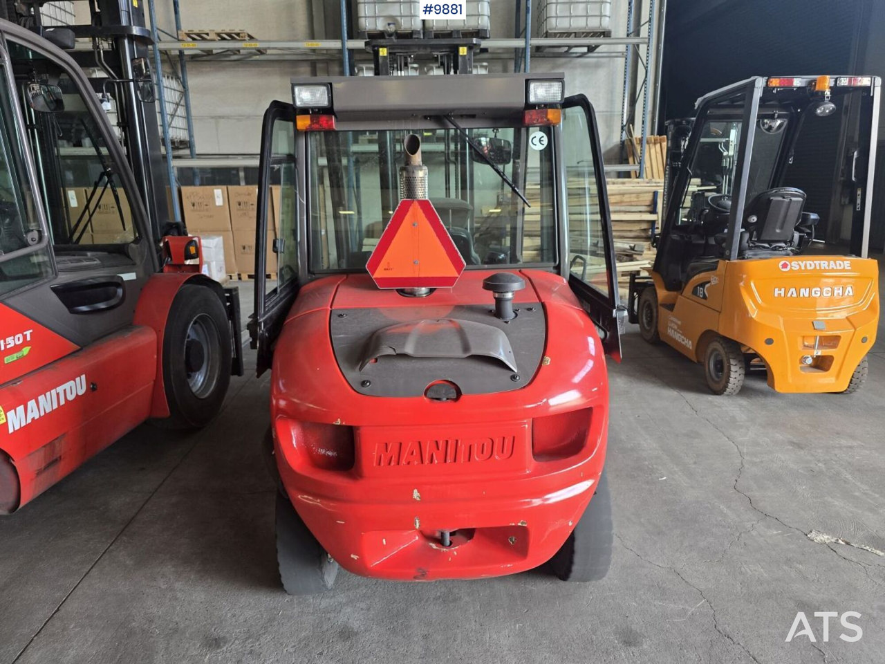 Manitou diesel truck - Dīzeļiekrāvējs: foto 2 Manitou diesel truck - Dīzeļiekrāvējs: foto 2