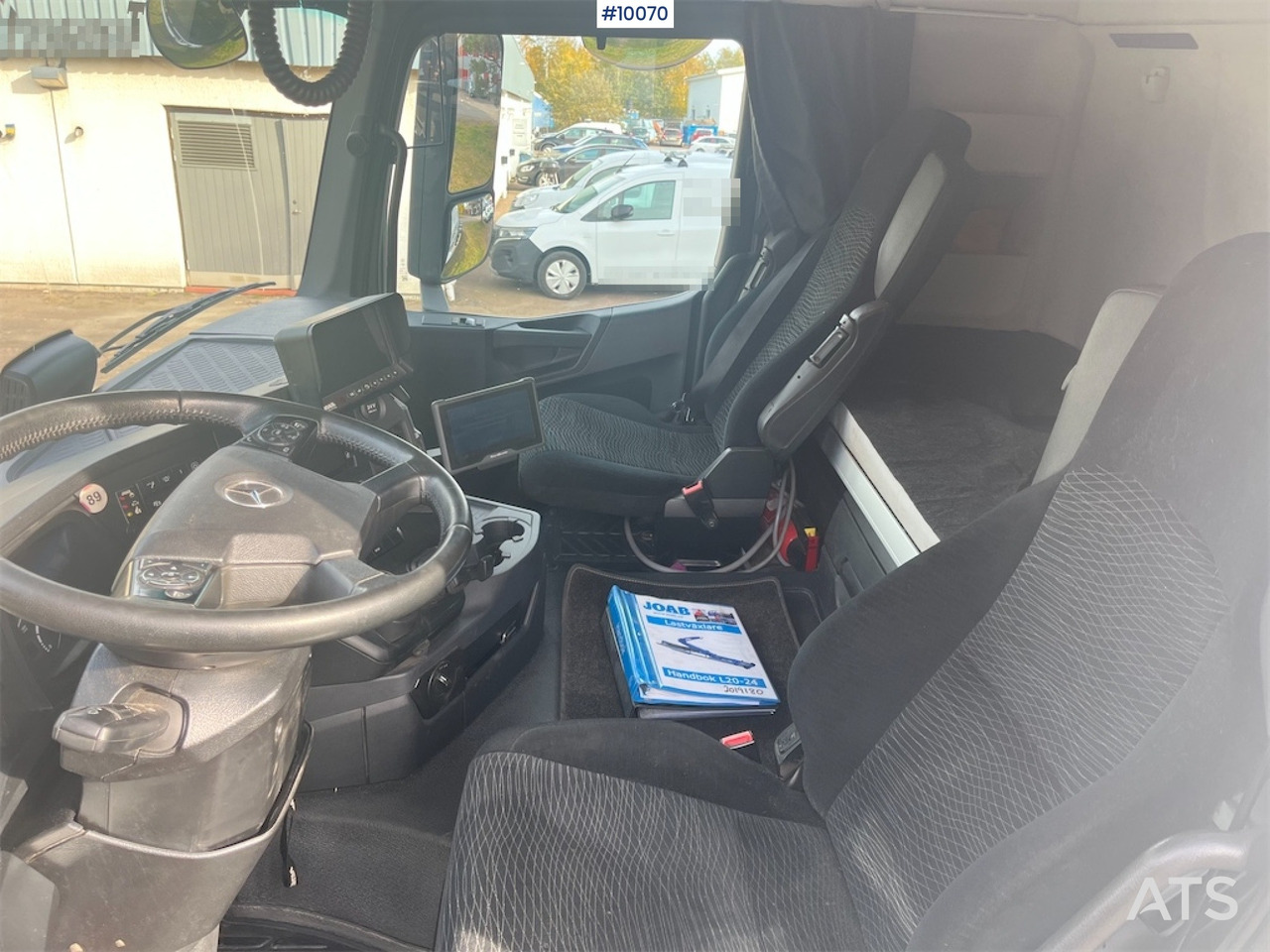 Pacēlājs ar āķi Mercedes Benz Complete Snow Plow Truck: foto 16 Pacēlājs ar āķi Mercedes Benz Complete Snow Plow Truck: foto 16