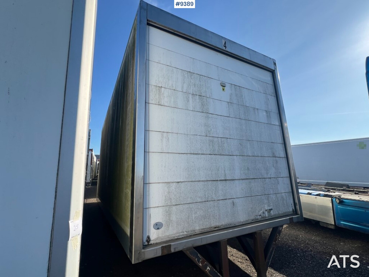 Refrigerated trailer box - Lagab - 6ton - Maināmā virsbūve - refrižerators: foto 2 Refrigerated trailer box - Lagab - 6ton - Maināmā virsbūve - refrižerators: foto 2