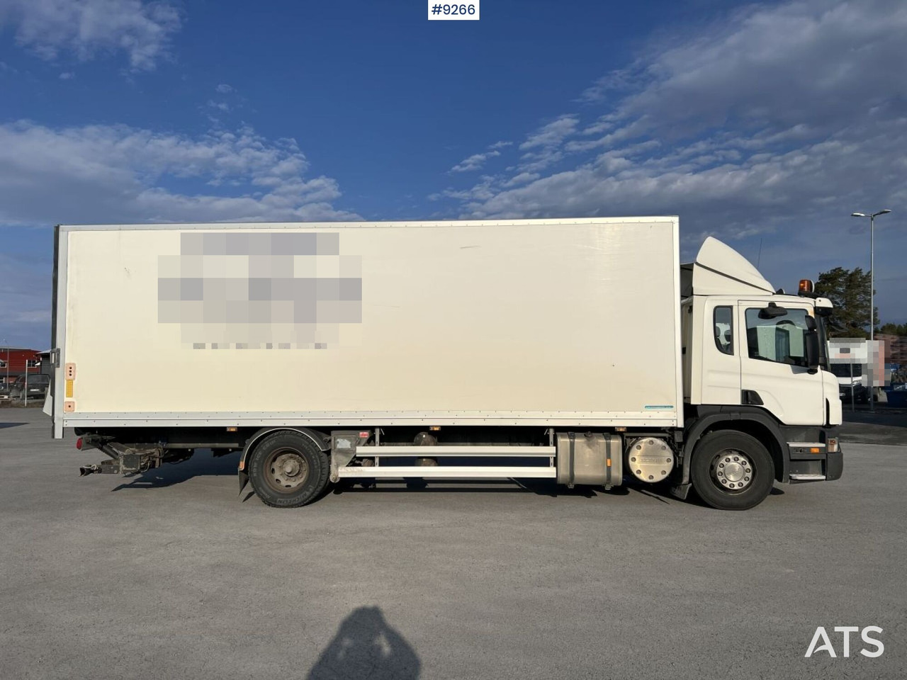 Kravas automašīna ar slēgto virsbūvi Scania P280 Van with tailgate lift: foto 8
