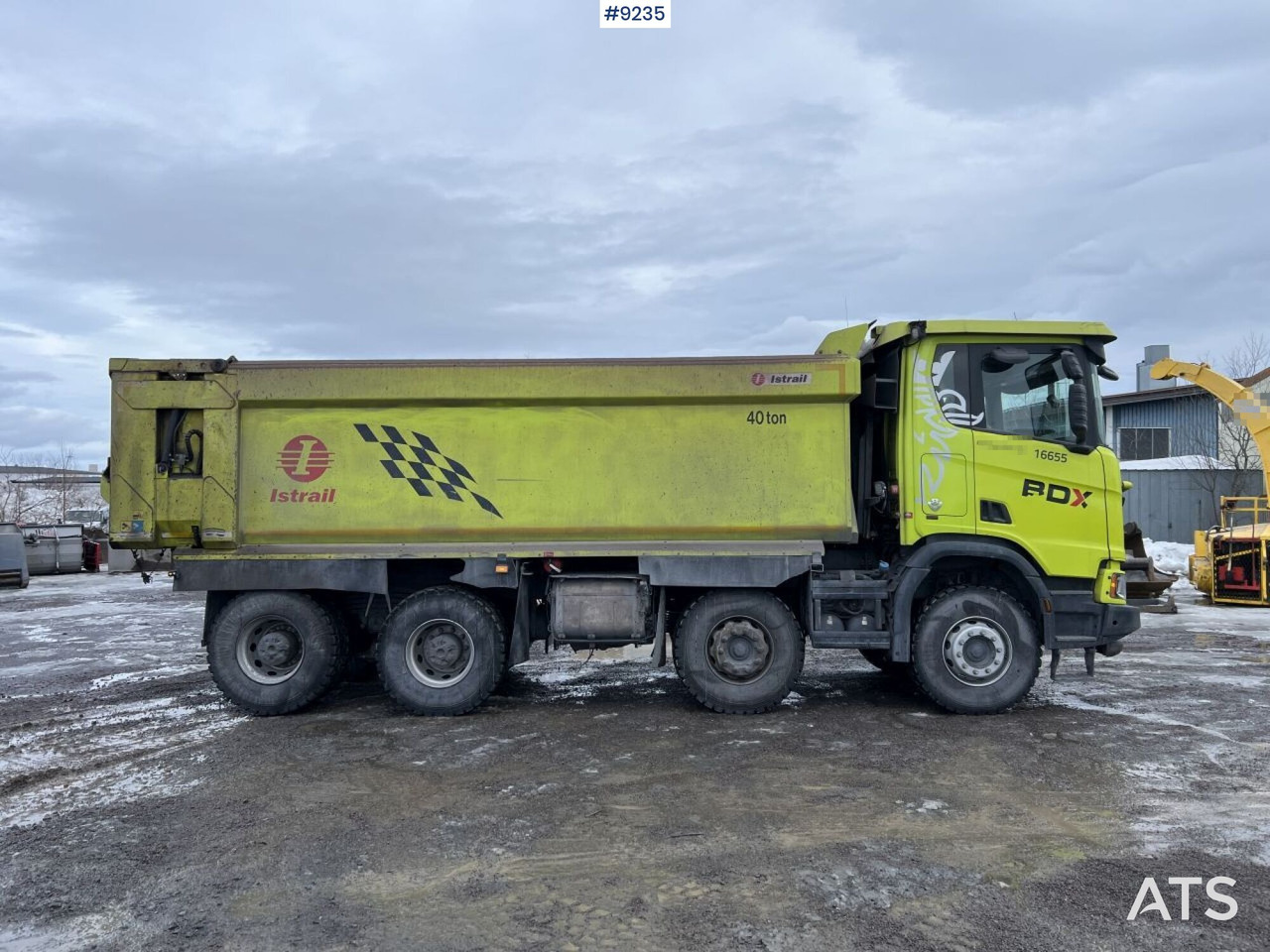 Scania R650 8X4 Tipper/Mining truck (VIDEO) - Kravas automašīna pašizgāzējs: foto 3 Scania R650 8X4 Tipper/Mining truck (VIDEO) - Kravas automašīna pašizgāzējs: foto 3