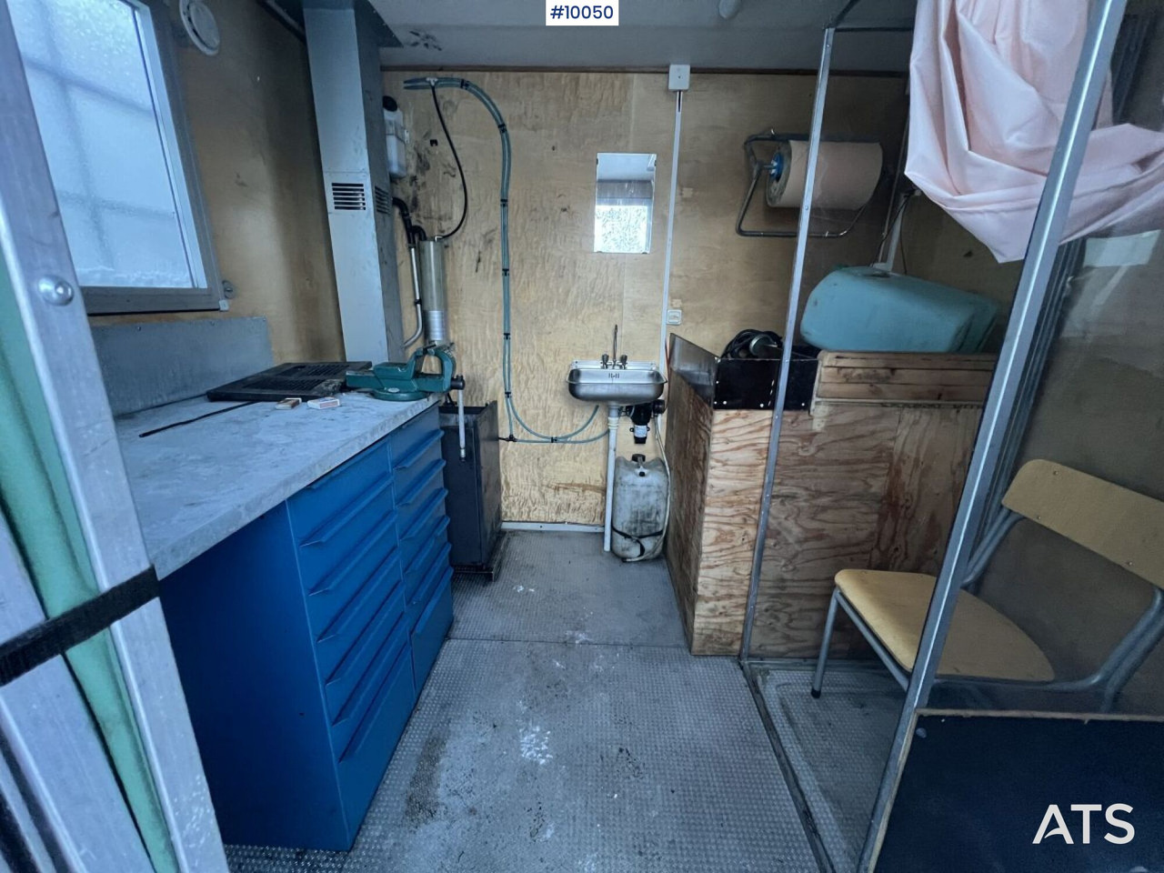 Staff cabin - Arbetsvagnar MR 4510 - Celtniecības konteiners, Piekabe: foto 4 Staff cabin - Arbetsvagnar MR 4510 - Celtniecības konteiners, Piekabe: foto 4