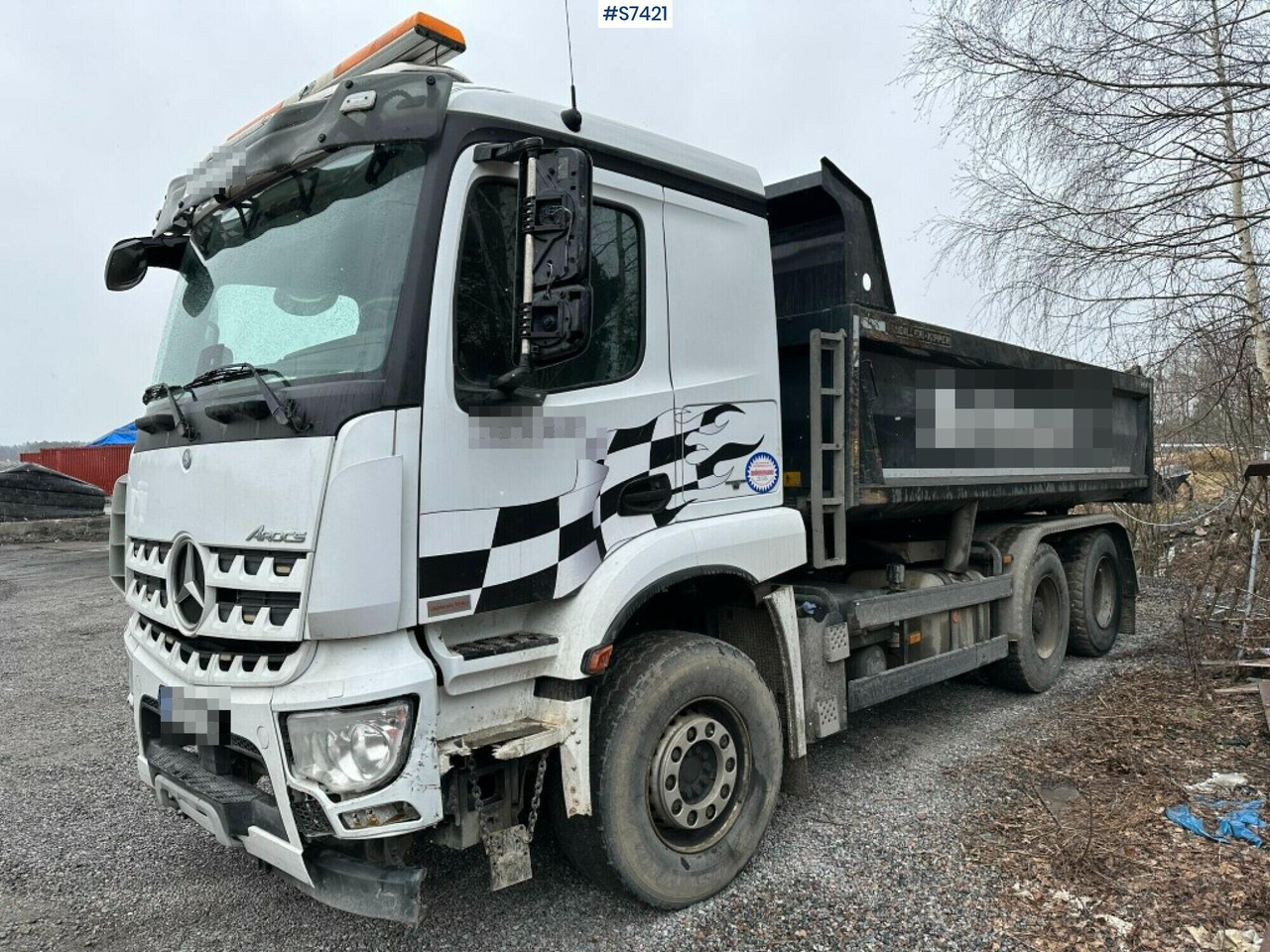 TIPPER TRUCK, MERCEDES-BENZ AROCS - Kravas automašīna pašizgāzējs: foto 1 TIPPER TRUCK, MERCEDES-BENZ AROCS - Kravas automašīna pašizgāzējs: foto 1