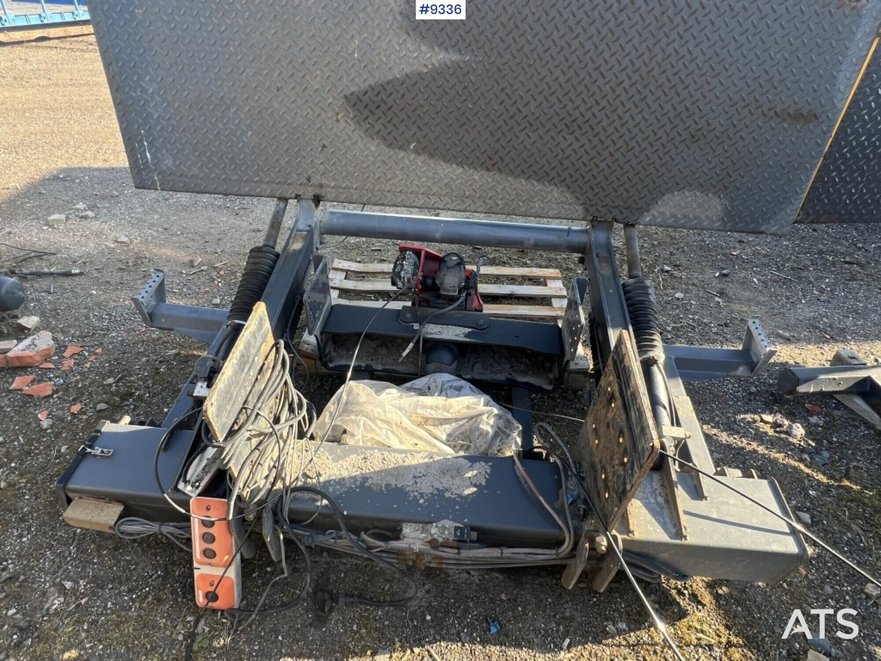 Tail Lift Zepro Z2000-175MA - Kravas lifts: foto 4 Tail Lift Zepro Z2000-175MA - Kravas lifts: foto 4