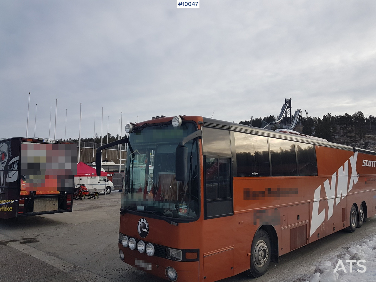 VOLVO B10M-70B Motorhome / Snowmobile bus with rear lift - Auto kemperis: foto 3 VOLVO B10M-70B Motorhome / Snowmobile bus with rear lift - Auto kemperis: foto 3