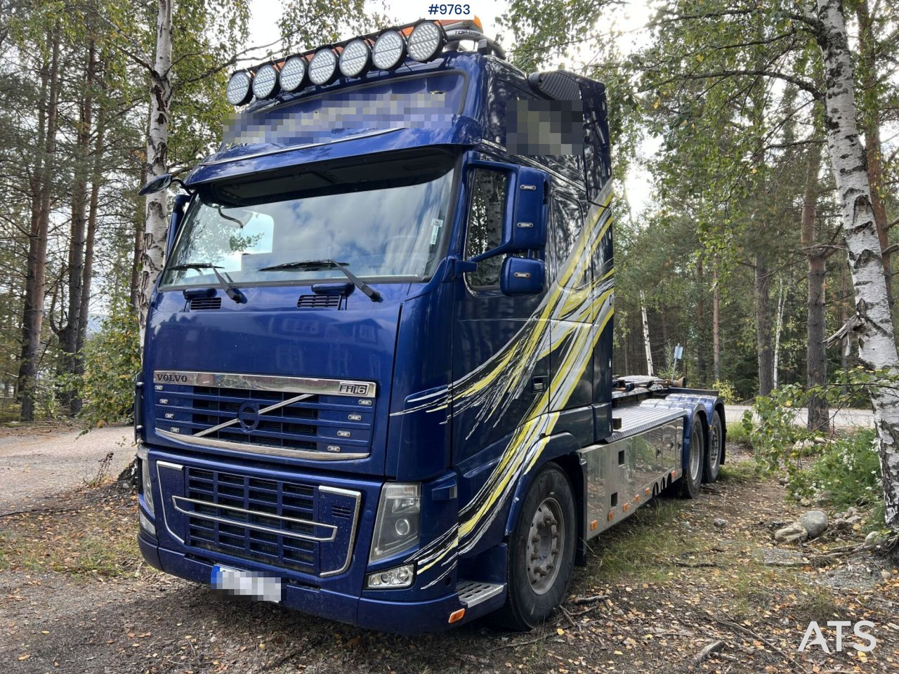 VOLVO FH16-660 6*2 LAXO-Bracket with load changer, woodchip box, and flatbed - Pacēlājs ar āķi: foto 1 VOLVO FH16-660 6*2 LAXO-Bracket with load changer, woodchip box, and flatbed - Pacēlājs ar āķi: foto 1