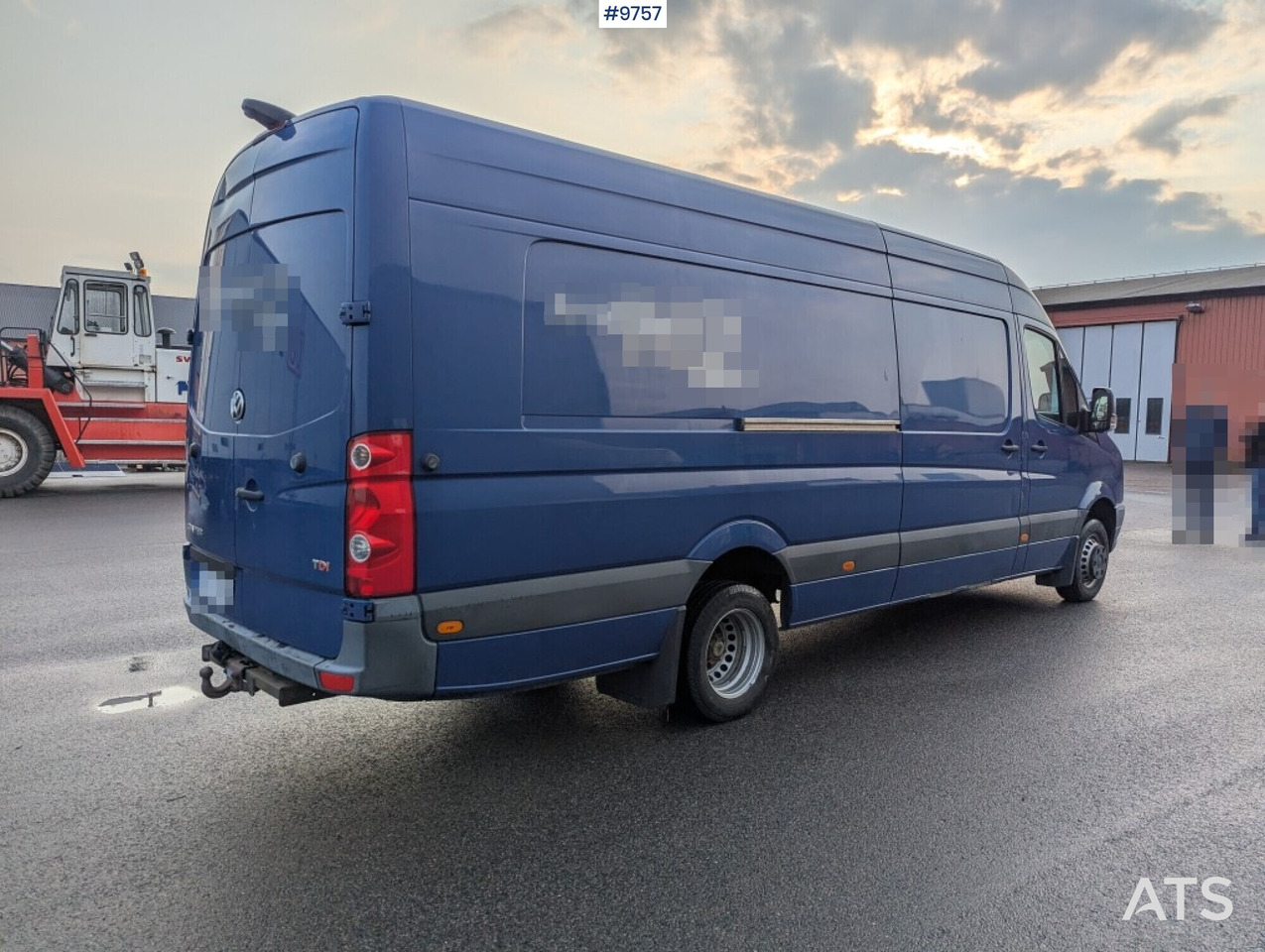 Volkswagen Crafter 50 van, C-registered - Kravas mikroautobuss: foto 3 Volkswagen Crafter 50 van, C-registered - Kravas mikroautobuss: foto 3