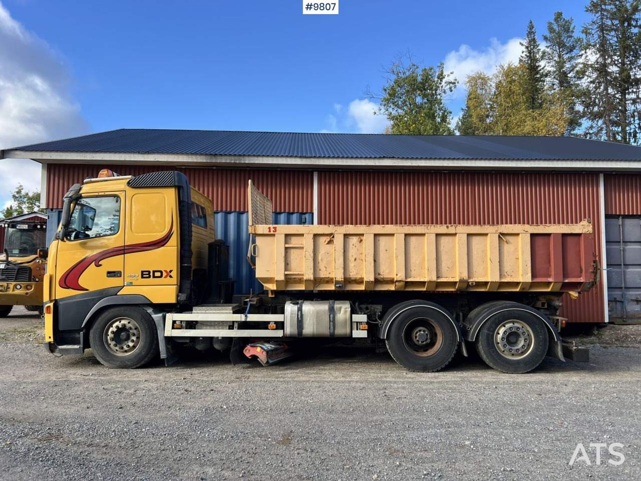 Volvo FH-480 6*2 with LAXO-Quick lock and plow equipment - Kravas automašīna pašizgāzējs: foto 4 Volvo FH-480 6*2 with LAXO-Quick lock and plow equipment - Kravas automašīna pašizgāzējs: foto 4