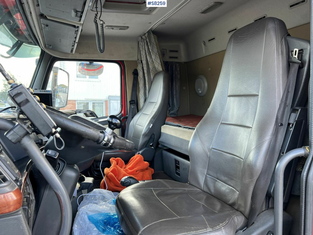 Volvo FH 480 Hook Truck, see video - Pacēlājs ar āķi: foto 5 Volvo FH 480 Hook Truck, see video - Pacēlājs ar āķi: foto 5